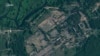 Imazhet e siguruara nga kompania “Planet Labs PLC” më 30 qershors, sugjerojnë ngritjen gjatë dy javëve të fundit, të tendave në një ish-bazë ushtarake jashtë qytetit Osipovichi, në Bjellorusi.
