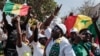  Les partisans se rassemblent pour soutenir leur leader à Dakar, le 24 février 2024.