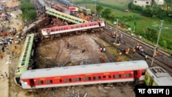ভারতের ওড়িশায় ভয়াবহ ট্রেন দুর্ঘটনা