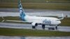 Một chiếc Boeing 737-900 của hãng hàng không Alaska Airlins
