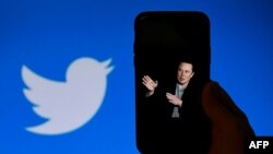 FILES-US-INTERNET-TWITTER-MUSK-MANAGEMENT-COMPUTERS