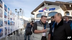 Архівне фото: Президент Росії Путін та президент Interros Investment Потанін Сочі, Росія, 2013 рік