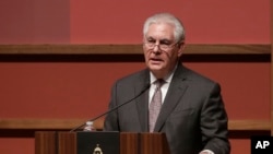 Waziri wa Mambo ya Nje wa Marekani, Rex Tillerson akizungumza kwenye kituo cha Hoover Institute, Stanford, California.