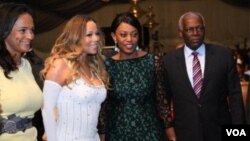 Mariah Carey com Isabel dos Santos, José Eduardo dos Santos e Ana Paula dos Santos