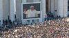 Paparoma Benedict yana jawabin sallama