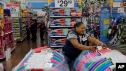 Las grandes cadenas minoristas como Walmart y Target registraron ganancias en enero, según el reporte del Departamento de Comercio.