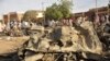 Mutane sun taru a inda wani bom ya tarwatse kwanan baya a birnin Kano