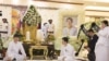 ទិដ្ឋភាពនៃពិធីបុណ្យសពរបស់ លោក សុខ អាន ប្រារព្ធតាមប្រពៃណី នៅគេហដ្ឋានលោក សុខ អាន នៅរាជធានីភ្នំពេញ​ ថ្ងៃទី ១៦ ខែមិនា ឆ្នាំ២០១៧។ (ខាន់ សុគុំមនោ/ VOA)