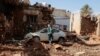 Para petugas SAR masih mencari jenazah korban banjir di Derna, Libya, Kamis, 21 September 2023. (Foto: Zohra Bensemra/Reuters)