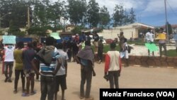 Estudantes, Uíge,Angola ( foto de arquivo)