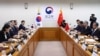 4일 서울에서 강경화 한국 외교장관과 왕이 중국 외교부장이 회담했다.