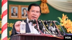 File Photo: Prime Minister Hun Sen speaks on Tuesday, September 20, 2016 during the inauguration of first-Japanese private hospital Sunrise in Phnom Penh’s Chroy Changva district. ( Leng Len/VOA Khmer)