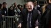 Los abogados de Harvey Weinstein suspenderán su caso de defensa el martes, pero no antes de responder la gran pregunta que se avecina sobre su juicio por violación en la ciudad de Nueva York: ¿correrá el riesgo de testificar?