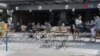 Отворени кафулињата и рестораните во Охрид и Струга - масите на растојание, келнерите под маски