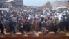 Des milliers des personnes ont manifesté pacifiquement pour exiger la tenue de l’élection présidentielle avant la fin de 2016 comme prévue dans la Constitution congolaise à Bukavu, province du Sud-Kivu, 23 juillet 2016. (Photo Filimbi/Facebook)