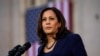 រូបឯកសារ៖ លោកស្រី Kamala Harris សមាជិក​ព្រឹទ្ធសភា​មកពីគណបក្សប្រជាធិបតេយ្យតំណាងរដ្ឋ California ថ្លែងនៅក្នុងយុទ្ធនាការរកសំឡេងឆ្នោត នៅទីក្រុង Oakland រដ្ឋ California កាលពីថ្ងៃទី ២៧ ខែមករា ឆ្នាំ២០១៩។