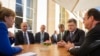 Слева направо: Ангела Меркель, Владимир Путин, Петр Порошенко и Франсуа Олланд, во время неформальной встречи в Париже, Франция, 2 октября 2015.