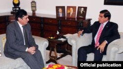 کمیشن کے سربراہ جاوید اقبال کی وزیراعظم اشرف سے ملاقات