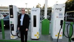 VOA Asia - Charging Aussie rides