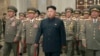 지난 7월 한국전 정전 61주년 기념일을 맞아 북한 김정은 국방위원회 제1위원장이 군 지휘부와 함께 평양 금수산 궁전을 방문했다. (자료사진)