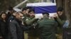 Binh sĩ Israel thiệt mạng được đưa đến nghĩa trang Mount Herzl ở Jerusalem vào ngày 23/1/2024.