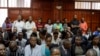 Wananchi wa Kenya wakiwa mahakamani kusikiliza hukumu juu ya ushoga, Nairobi, Kenya, Feb.2
