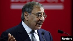 U.S. Defense Secretary Leon Panetta delivers a speech on the future of transatlantic relationships and the future of U.S. defense at King's College in London, England, January 18, 2013.