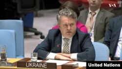 Сергій Кислиця на початку свого виступу зачитав фрагменти листування вбитого російського військового з матір’ю