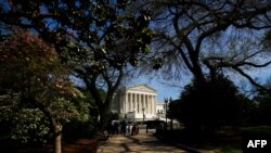 Архівне фото: Верховний суд США. 25 квітня 2024 року адвокати колишнього президента Дональда Трампа будуть стверджувати, що він не підлягає кримінальному переслідуванню за дії нібито скоєні під час його перебування на посаді.